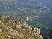 70 Dal Col dei Brassamonti bella vista sulla Val del riso baciata dal sole